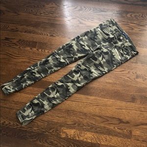 Tractr BLU Camo jeans
